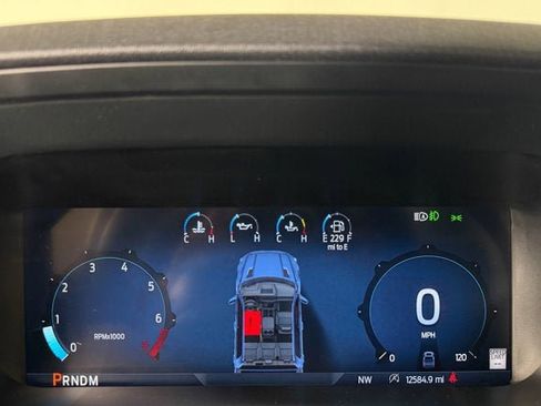 Used 2025 Ford F150 Lariat w/ Equipment Group 501A Mid image 10