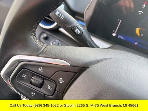 Used 2024 Chevrolet Trax LT w/ Driver Confidence Package FWD image 27