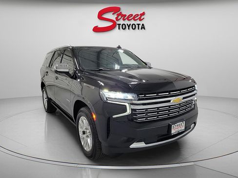 Used 2023 Chevrolet Tahoe Premier w/ Advanced Technology Package AWD/4WD image 5