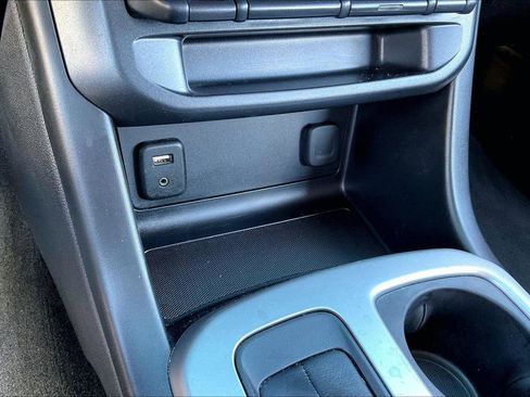 Used 2018 Chevrolet Colorado LT w/ LT Convenience Package image 31