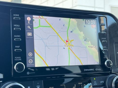 Used 2022 Toyota Highlander XLE FWD image 19