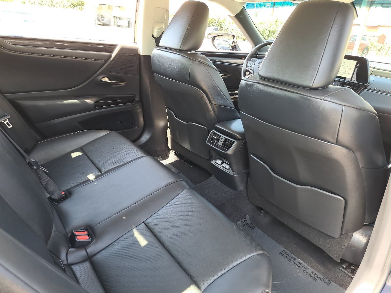 Used 2025 Lexus ES 350 FWD image 11