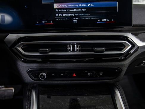 Used 2023 BMW i4 eDrive40 w/ M Sport Package image 22