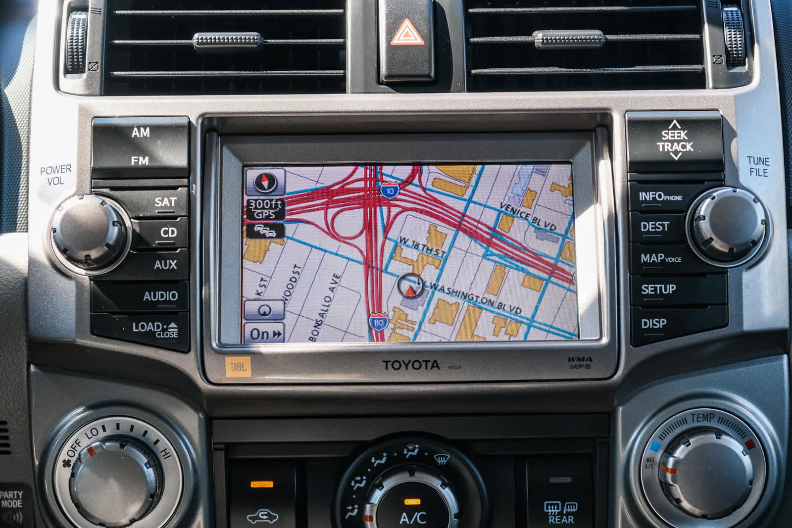Used 2010 Toyota 4Runner Trail AWD/4WD image 15