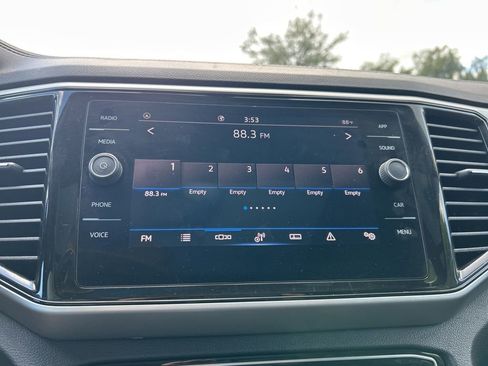 Used 2022 Volkswagen Atlas SE w/ Panoramic Sunroof Package image 27