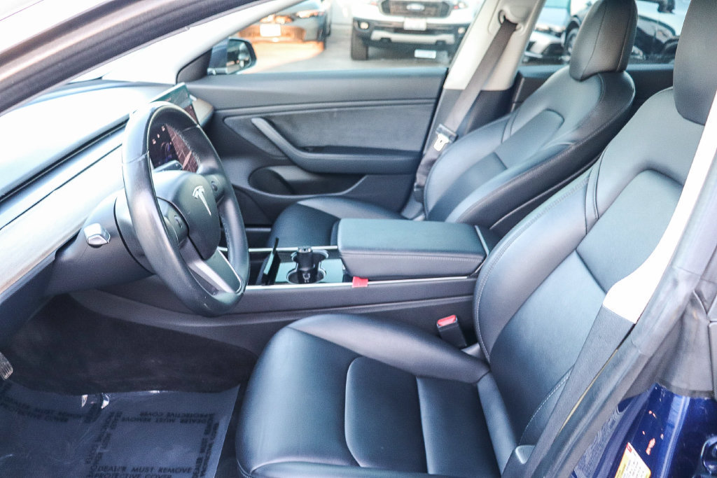 Used 2018 Tesla Model 3 Long Range RWD image 21