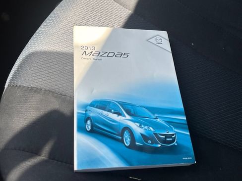 Used 2013 MAZDA MAZDA5 Sport FWD image 20