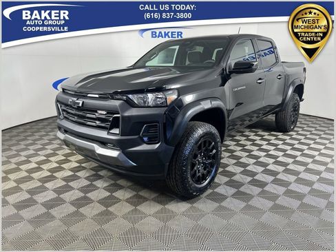 New 2026 Chevrolet Colorado Trail Boss AWD/4WD image 1