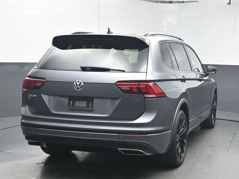 Used 2021 Volkswagen Tiguan SE R-Line image 7