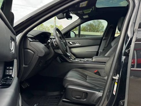 Used 2018 Land Rover Range Rover Velar R-Dynamic SE AWD/4WD image 11
