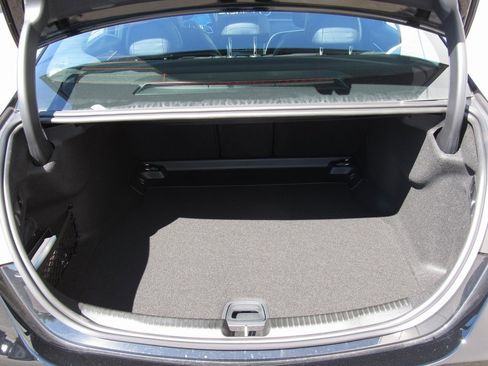 Certified 2022 Mercedes-Benz C 300 4MATIC Sedan image 22