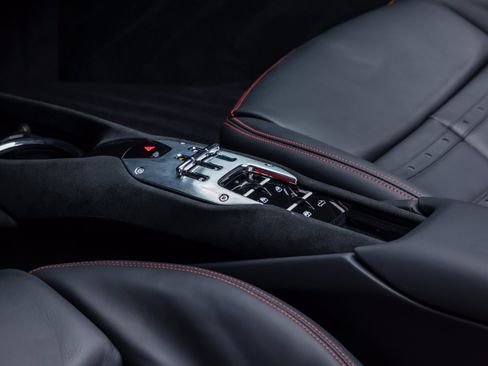 Used 2026 Ferrari 296 GTS RWD image 28