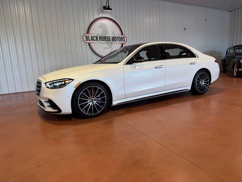 Used 2021 Mercedes-Benz S 580 4MATIC Sedan image 5