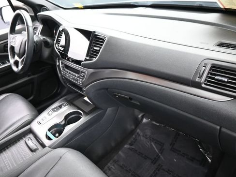 Used 2023 Honda Passport EX-L image 47