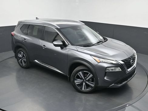 Used 2023 Nissan Rogue SL w/ SL Premium Package FWD image 33