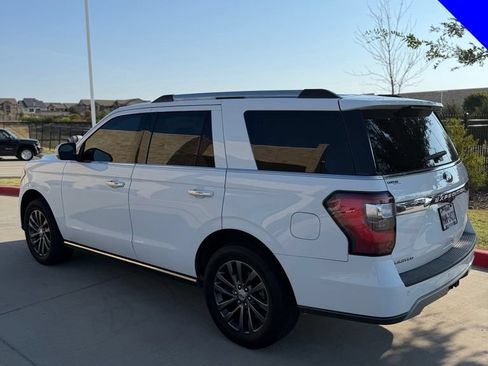 Used 2019 Ford Expedition Limited w/ Equipment Group 301A AWD/4WD image 9