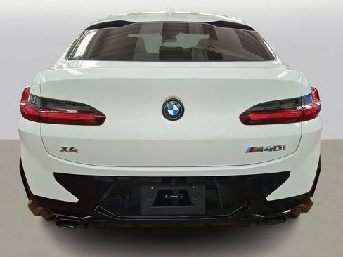 Used 2025 BMW X4 M40i image 5