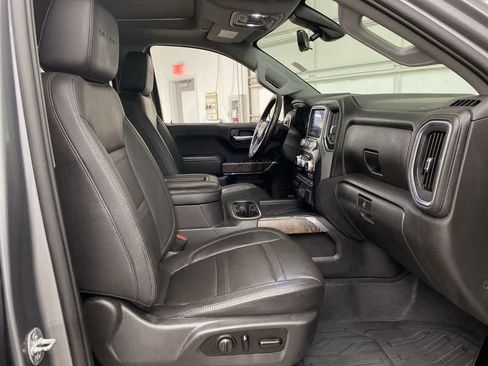 Used 2021 GMC Sierra 1500 Denali w/ Technology Package AWD/4WD image 18
