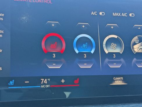 Used 2023 BMW i4 eDrive40 w/ Premium Package image 28