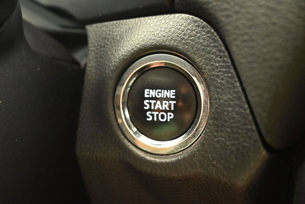 Used 2024 Toyota RAV4 XLE FWD image 6
