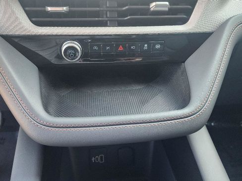 Used 2026 Ford Explorer Active w/ Active Comfort Package AWD/4WD image 13