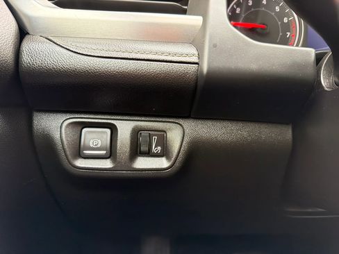 Used 2020 GMC Acadia SLT FWD image 15