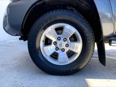 Used 2015 Toyota Tacoma PreRunner RWD image 8