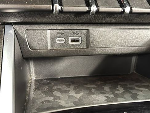 Used 2024 Chevrolet Colorado Trail Boss w/ Advanced Trailering Package image 26