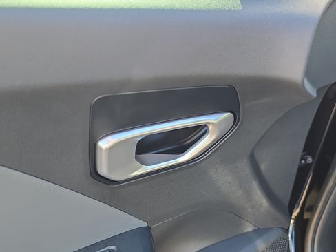 Certified 2025 Kia K4 FWD image 19