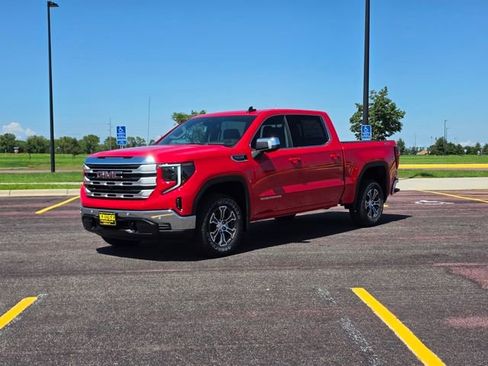 New 2026 GMC Sierra 1500 SLE w/ Preferred Package image 33