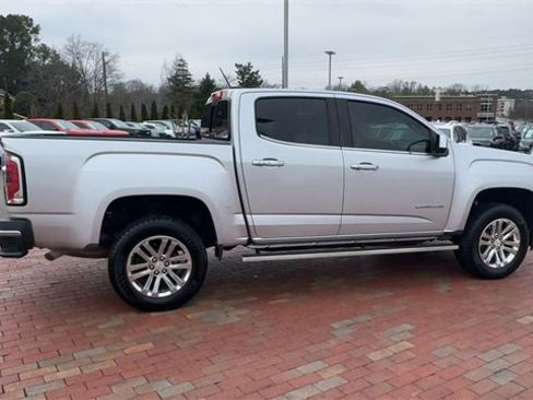 Used 2016 GMC Canyon SLT w/ Driver Alert Package image 3