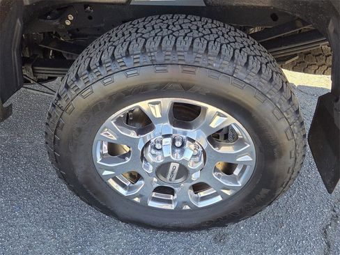 Used 2021 Ford F250 Lariat w/ Lariat Ultimate Package image 6