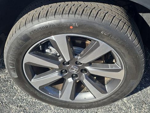 Used 2023 Honda Pilot Elite image 5