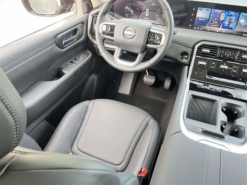 New 2026 Nissan Armada SV image 26