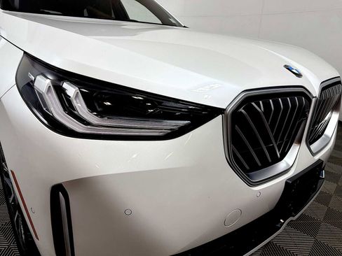 Used 2026 BMW X3 xDrive30i w/ Premium Package AWD/4WD image 25