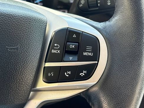 Used 2023 Ford Explorer XLT w/ Equipment Group 202A AWD/4WD image 35