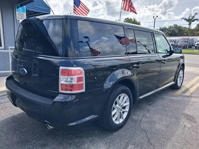 Used 2013 Ford Flex SE FWD image 4