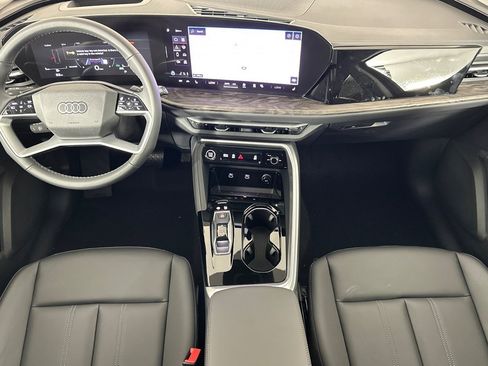 New 2025 Audi Q5 Premium Plus image 12