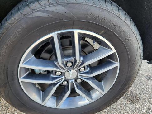 Used 2021 Jeep Grand Cherokee Limited image 26