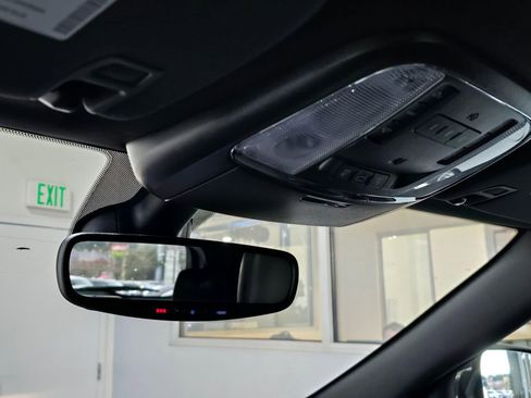 Used 2020 Jeep Grand Cherokee Limited w/ Luxury Group II image 15