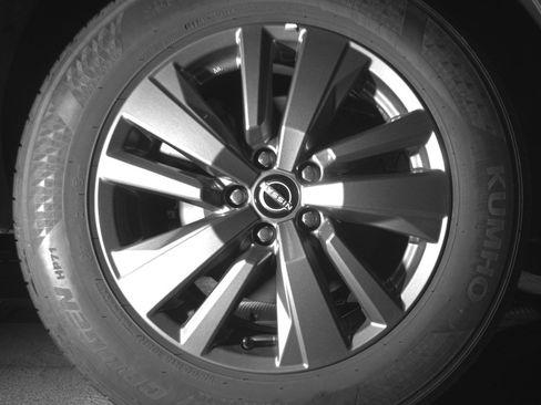 Used 2025 Nissan Pathfinder SV FWD image 15