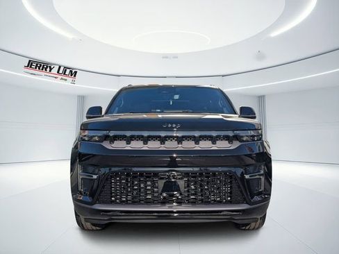 New 2026 Jeep Grand Wagoneer Summit w/ Rear Seat Video Group I image 8