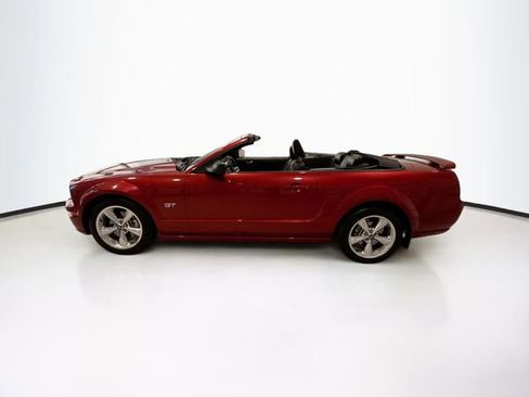 Used 2006 Ford Mustang GT image 4
