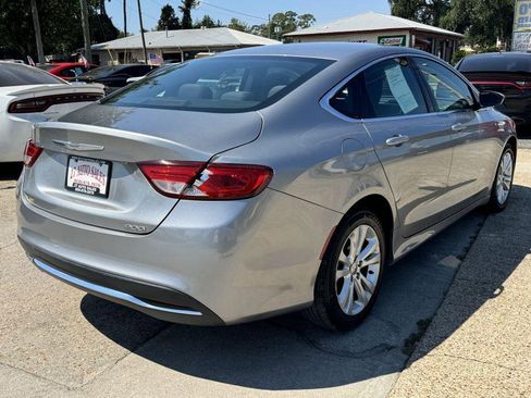 Used 2015 Chrysler 200 Limited image 5