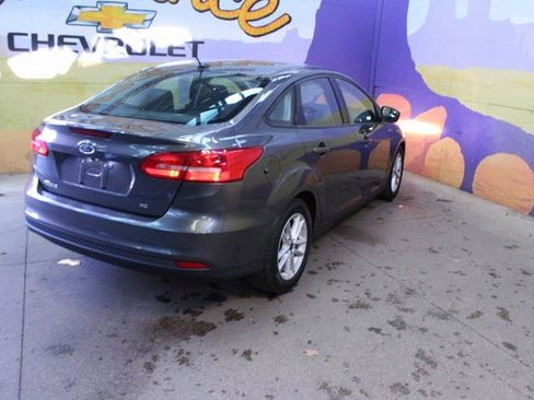 Used 2018 Ford Focus SE image 8