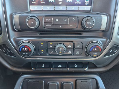 Used 2018 Chevrolet Silverado 1500 LT w/ Texas Edition image 26