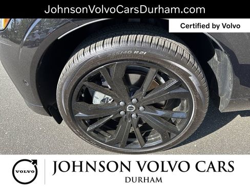 Certified 2025 Volvo XC60 T8 Ultra AWD/4WD image 19