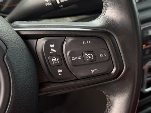 Used 2020 Jeep Gladiator Sport w/ Quick Order Package 24S AWD/4WD image 40