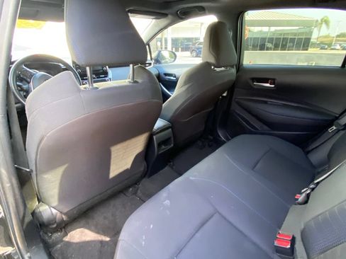 Used 2021 Toyota Corolla SE w/ SE Premium Package FWD image 11