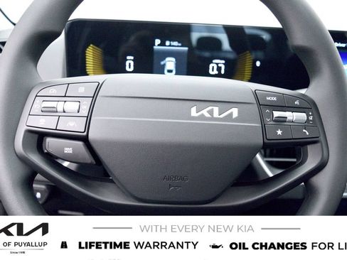 New 2026 Kia K4 FWD image 27